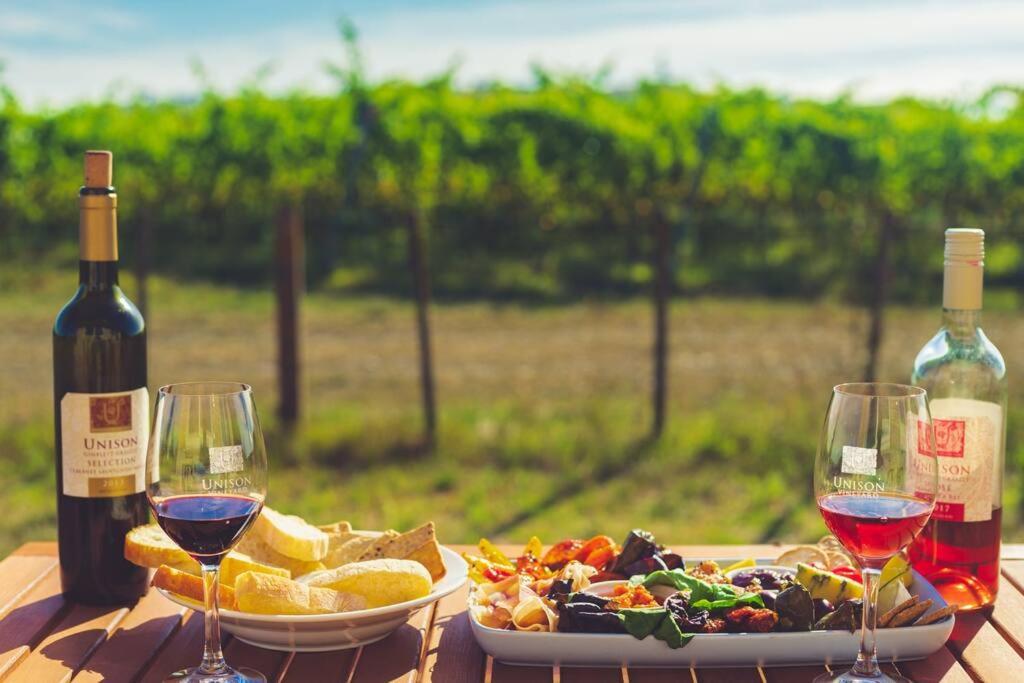 Syrah Suite Unison Vineyard Fernhill Dış mekan fotoğraf